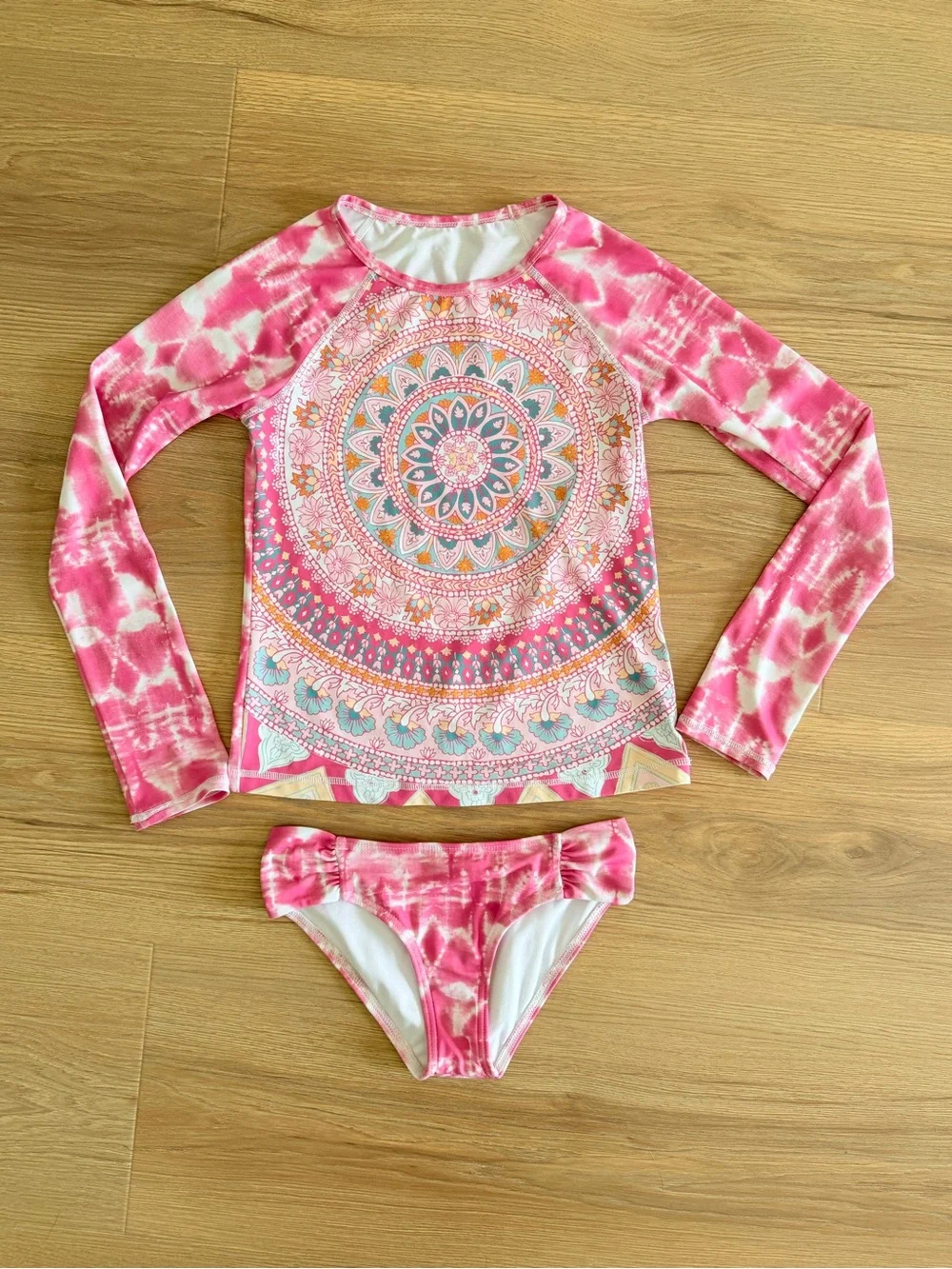 Billabong Girls' Pink Multi Mandala Long-Sleeve Rashguard Set- Girls 10